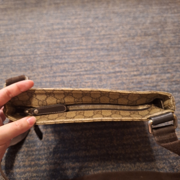 Vintage Gucci Monogram Coated Canvas Project Bag - Picture 5 of 16